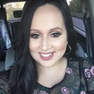 Meet your Posher, Roxanne